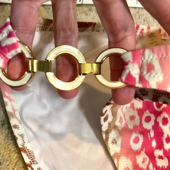 ⭐️Victoria’s Secret, Bikini Bottoms, Great Colors for Pairing Tops,EUC, Size Lg - Picture 3 of 9